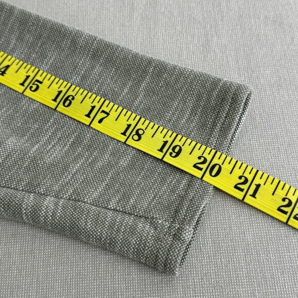 Burton Ellmore Long Sleeve Funnel Neck Pullover - Picture 12 of 12